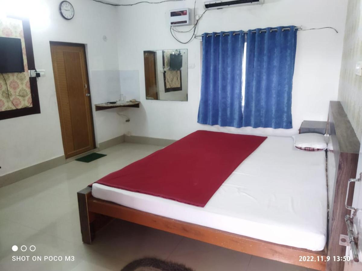 Hotel Well Inn Puri Exterior photo